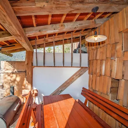 アパート Farmhouse In Tobadill With Mountain Views, Cleaning Included